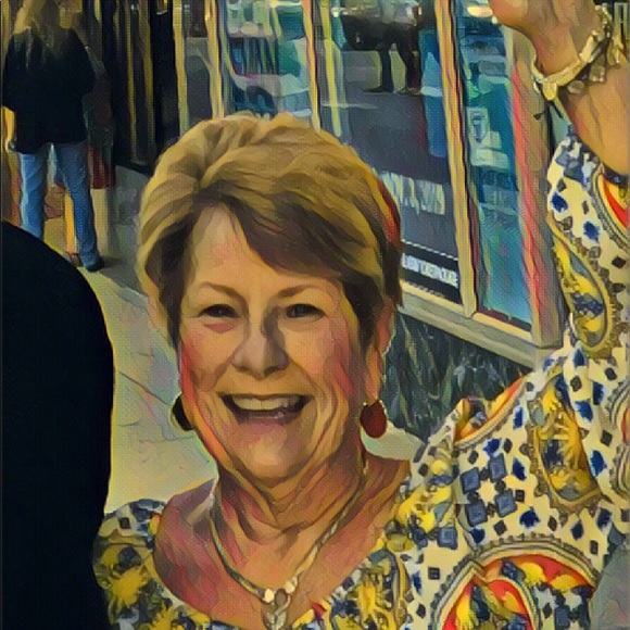 Meet your Posher, Anne - Picture 1 of 1